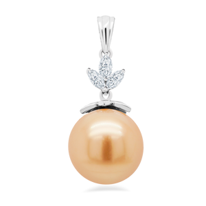 Golden South Sea Pearl With Diamond Pendant 5P378
