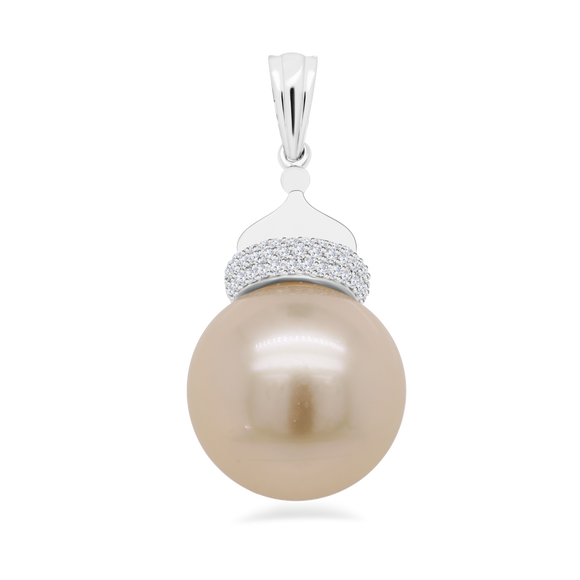 South Sea Pearl with Diamond Pendant 5P380